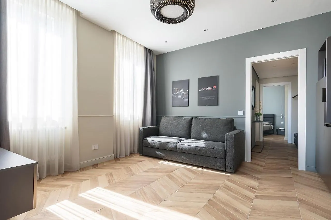Casa Duomo Luxury Suites Monza Apartment
