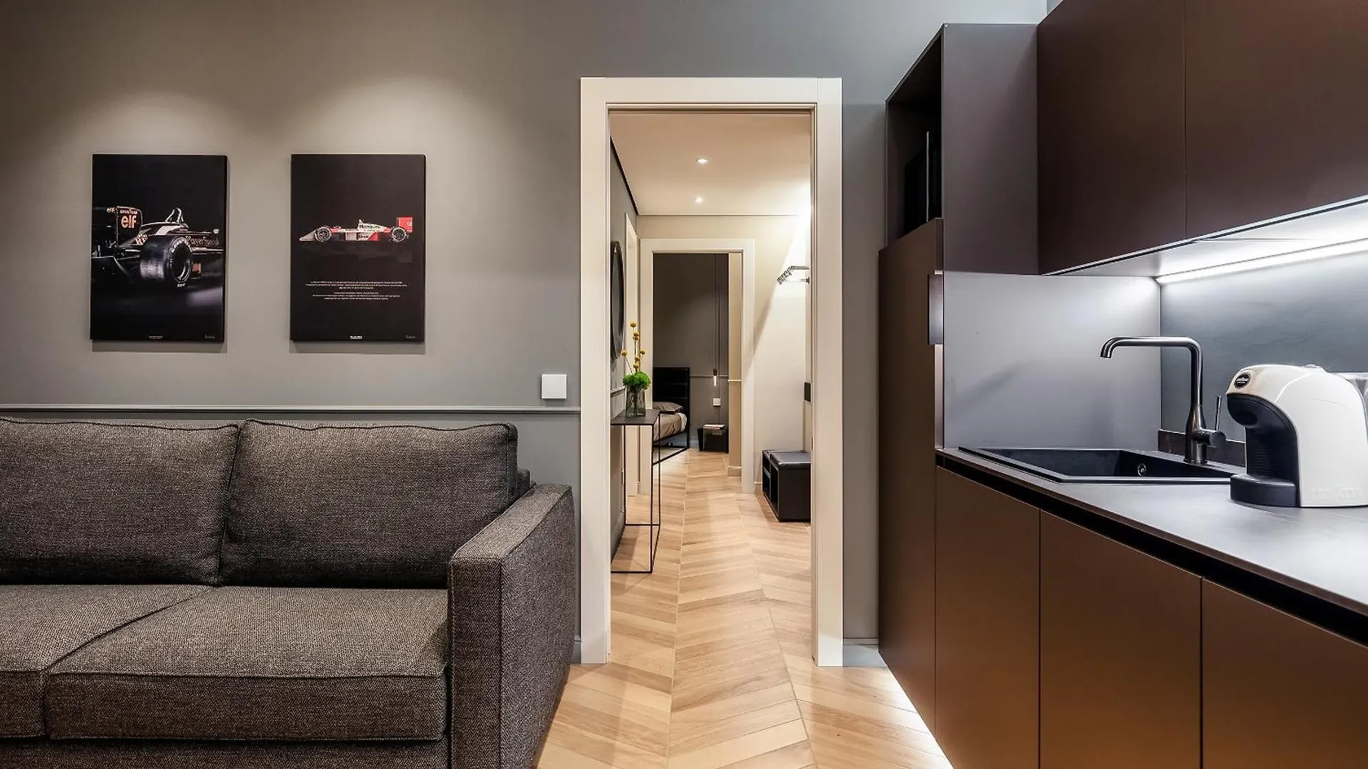 Casa Duomo Luxury Suites Monza Apartment