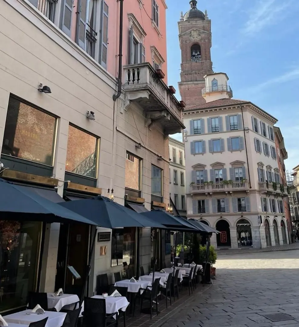 Apartment Casa Duomo Luxury Suites Monza Italy